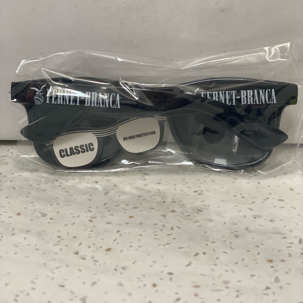 Black Fernet Branca Sunglasses - Picture 5 of 5